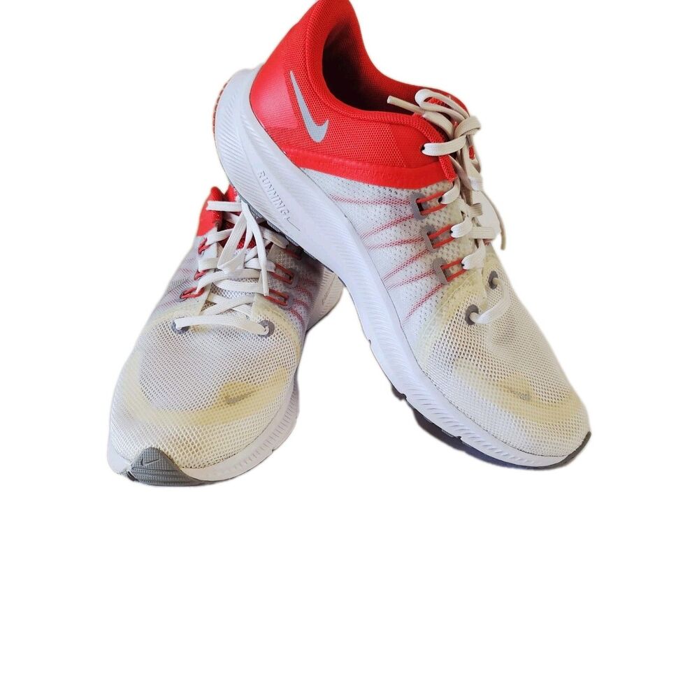 Nike Quest 4 White Red Running Shoes Size 8 (DA1105-100)